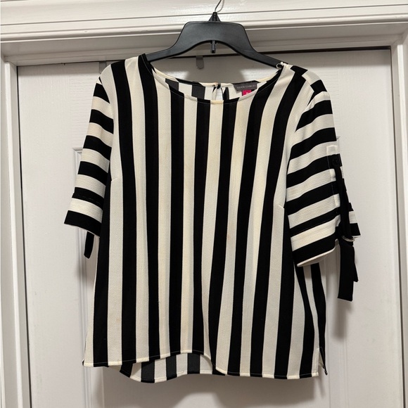 Vince Camuto Black and White Striped Blouse with tie sleeve details - Picture 1 of 7